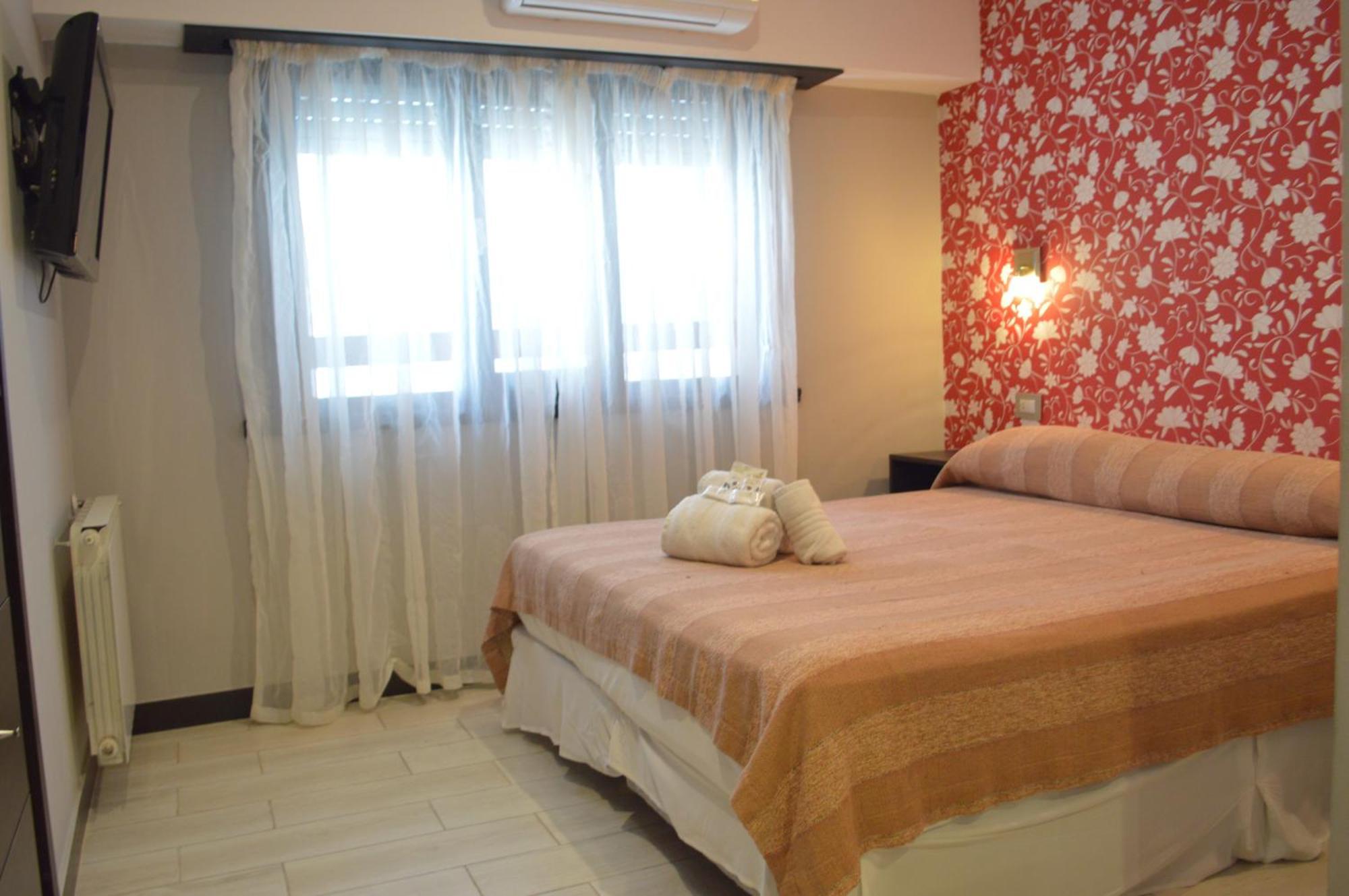 Hotel Castellon Mar del Plata Eksteriør bilde